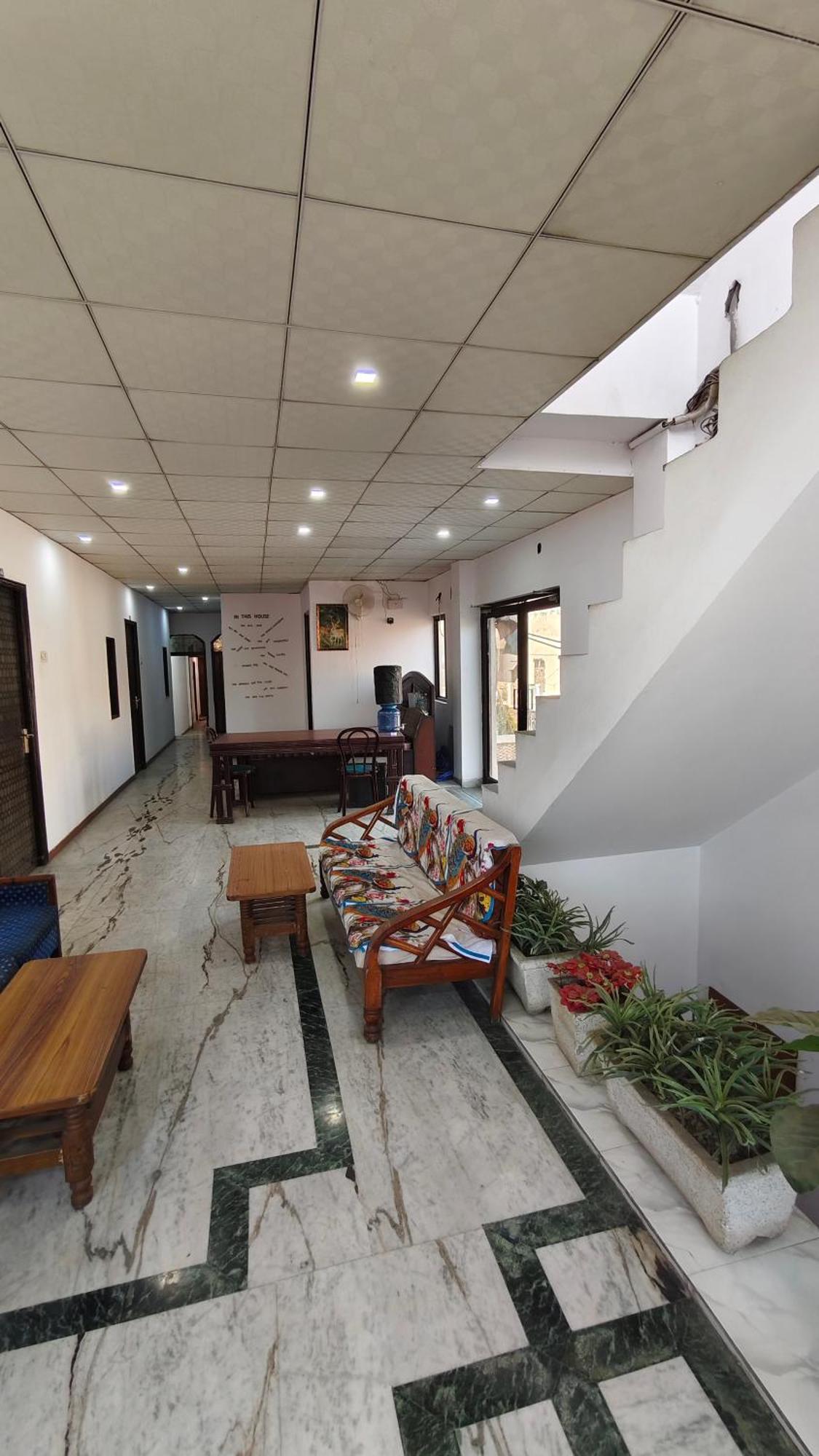 Rajdhani Guest House Faridabad Exterior photo